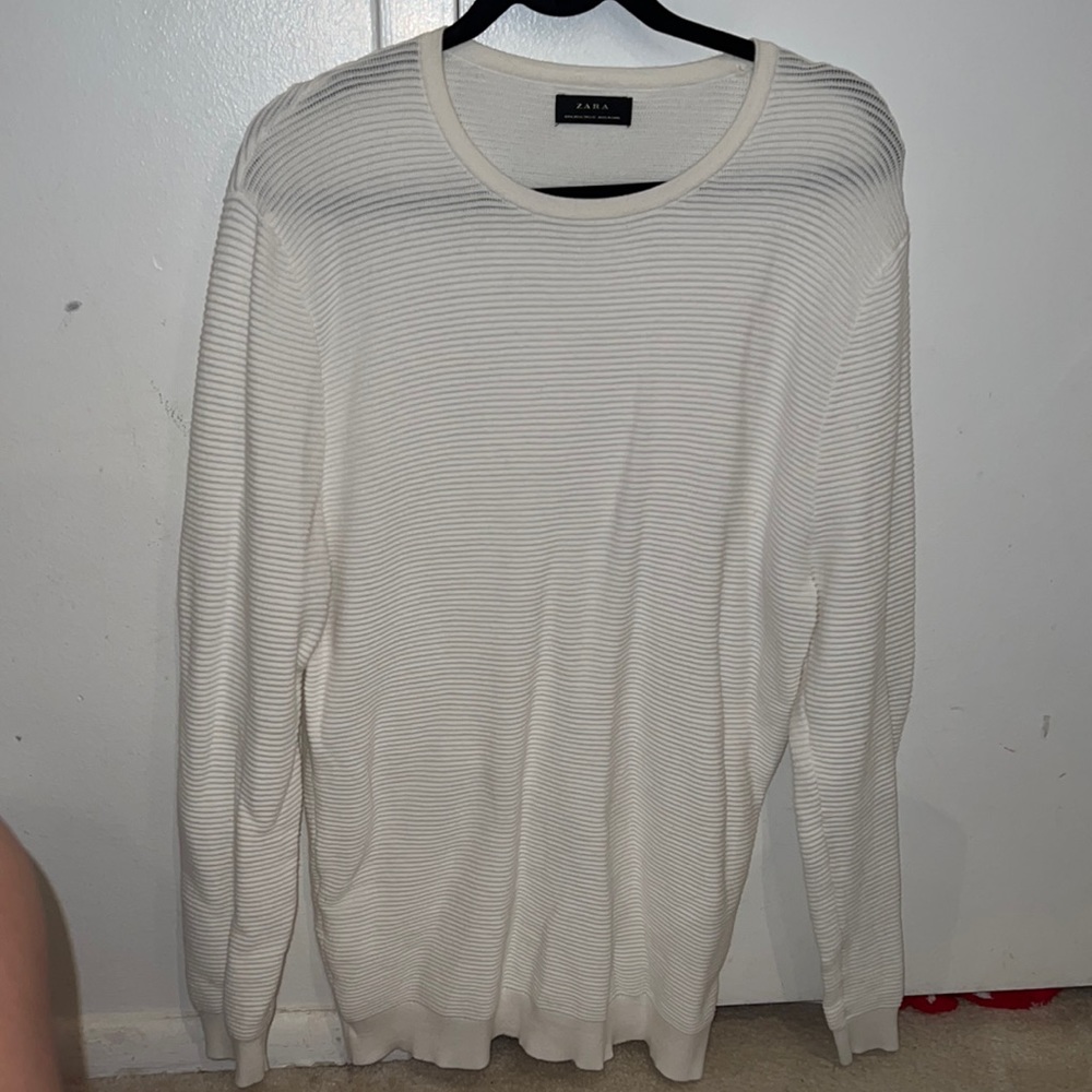 Zara Long Sleeve Shirt. Size Large